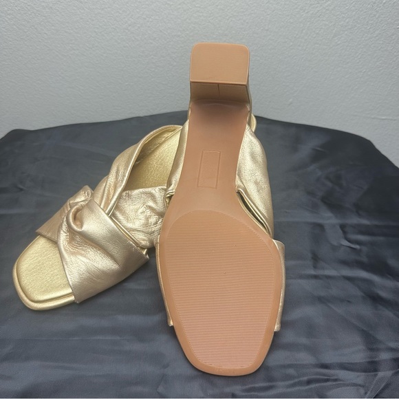 Caslon Laurette Metallic Gold Sandal Sz 8.5 - Picture 5 of 10